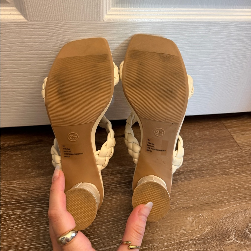 Braided Strap Ivory Sandal Block Heels, Women’s Size 9.5 - Picture 5 of 5